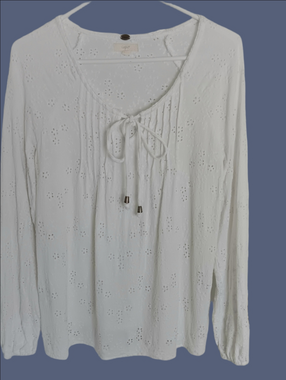 Cupio White Eyelet Tie-Front With Metal Beads Long Sleeve Blouse Stretch Wrist M